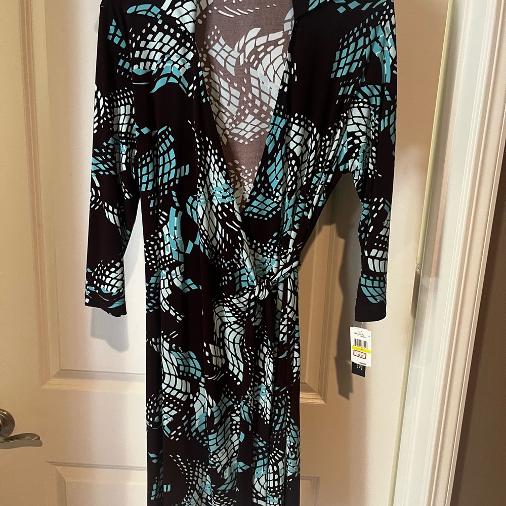 New with tags! JohnPaulRichard Brown and Teal Wrap Patterned Dress